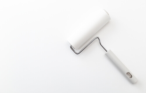 粘着ローラーによる異物除去